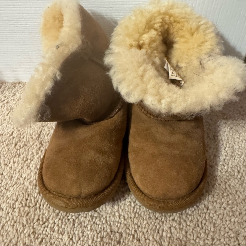 UGG Tan Shearling Kids Boots